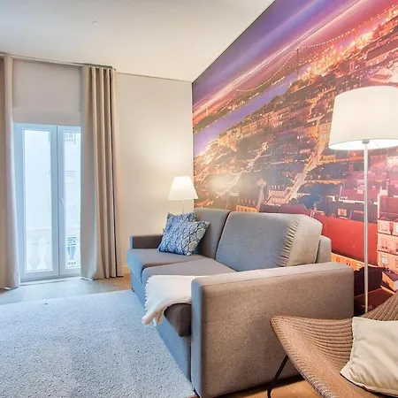 Vibrant Apartment